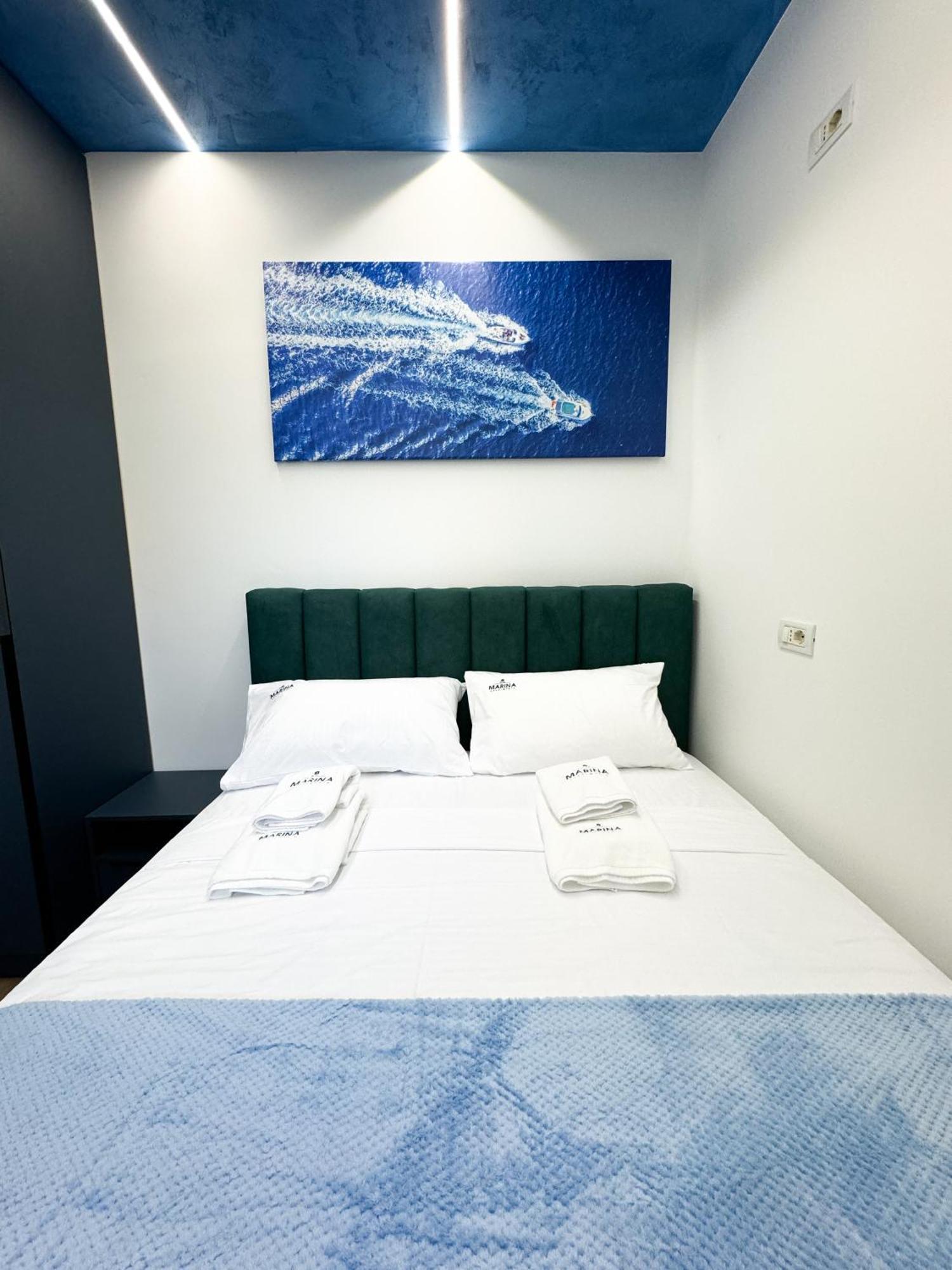 Marina Private Room Shkoder Ngoại thất bức ảnh